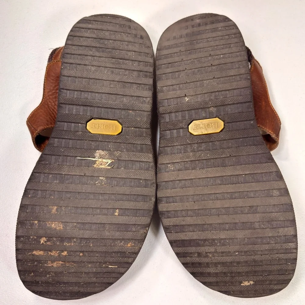 Born Men's Brown Leather Fisherman Sandals Size 12 EU 46.5 Rugged Closed Toe
